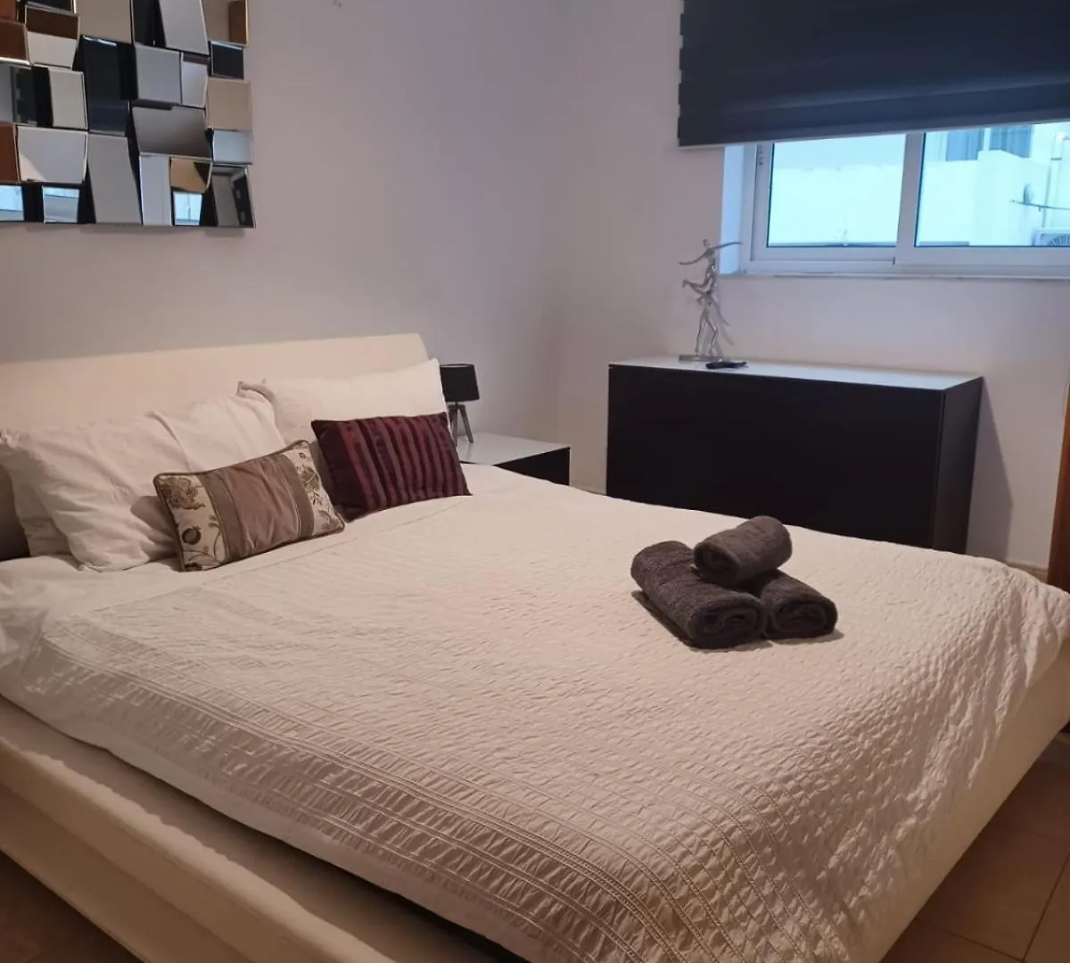 Sliema 2 Bed Apt Daire